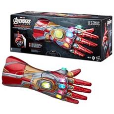Der Iron Man Nano Gauntlet aus der Marvel Legends Series ist ein elektronischer Handschuh mit Gelenken und perfekt geeignet, um die Macht der Infinity-Steine heraufzubeschwören und das ganze Universum mit einem Schnippen der Finger zu retten. 